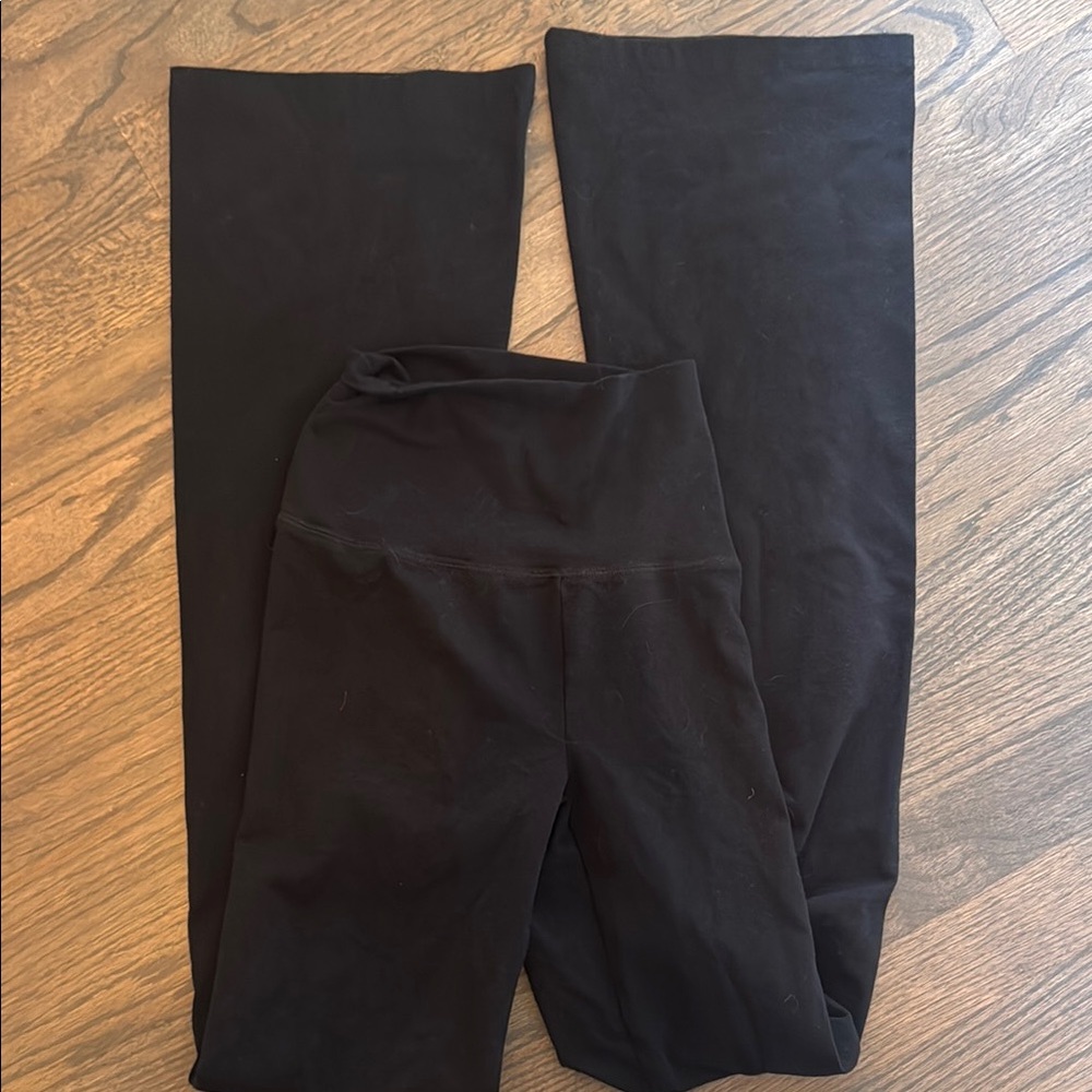 Aerie Black High-Rise Flare Leggings